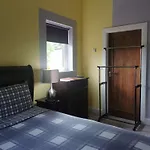 Canaima House فندق مبيت وإفطار 3*